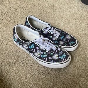 Vans Old Skool Floral design